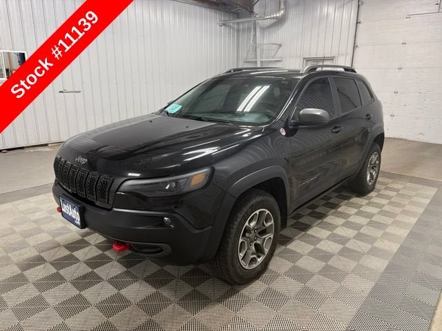 2020 Jeep Cherokee Trailhawk in Black — front three-quarter view