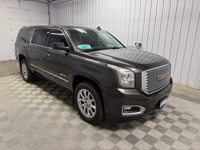 2017 GMC Yukon XL — interior view